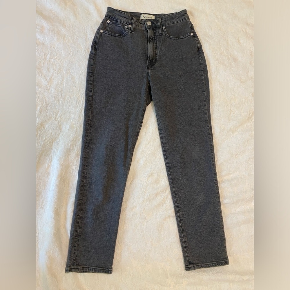 Madewell jeans: the curvy perfect vintage jean in lunar wash